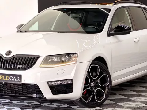 Skoda Octavia 2.0 TDI DSG RS