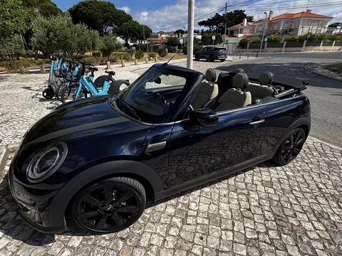 MINI Cabrio Cooper Premium Resolute Edition Auto