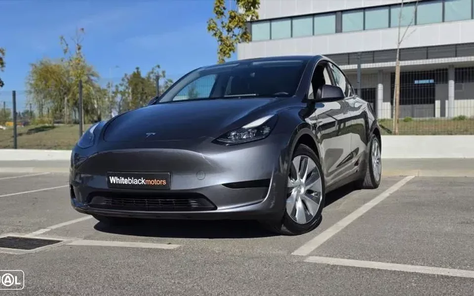Tesla Model Y Tração Traseira