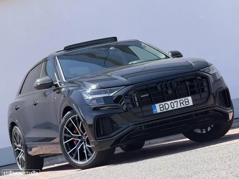 Audi Q8 60 TFSIe quattro S line Tiptronic