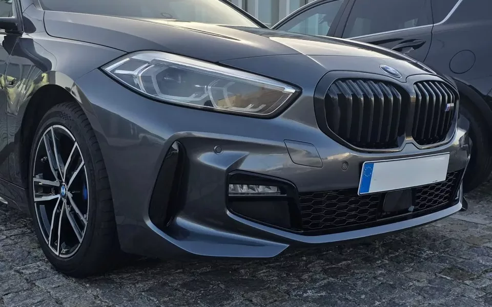 BMW 116 d Pack Desportivo M Auto