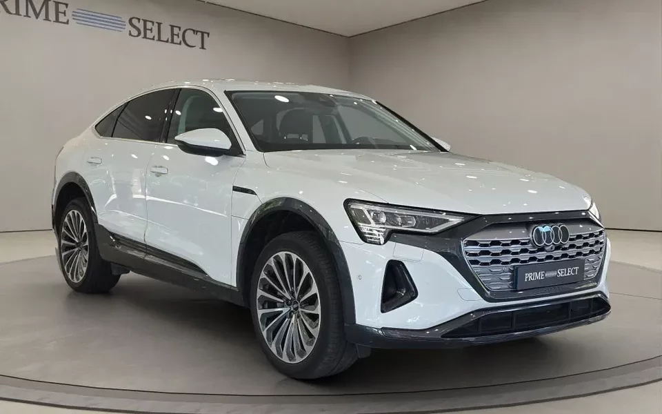 Audi Q8 e-Tron Sportback 55 quattro Advanced
