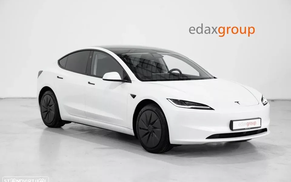 Tesla Model 3 Standard RWD
