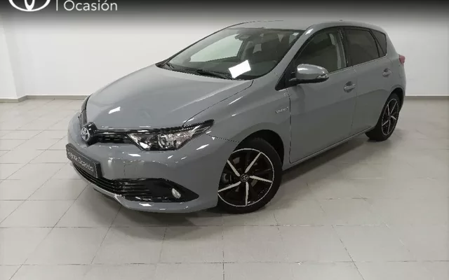 TOYOTA Auris AURIS BERLINA CON PORTON 1.8 VVT-I HYBRID FEEL! EDITION 136 5