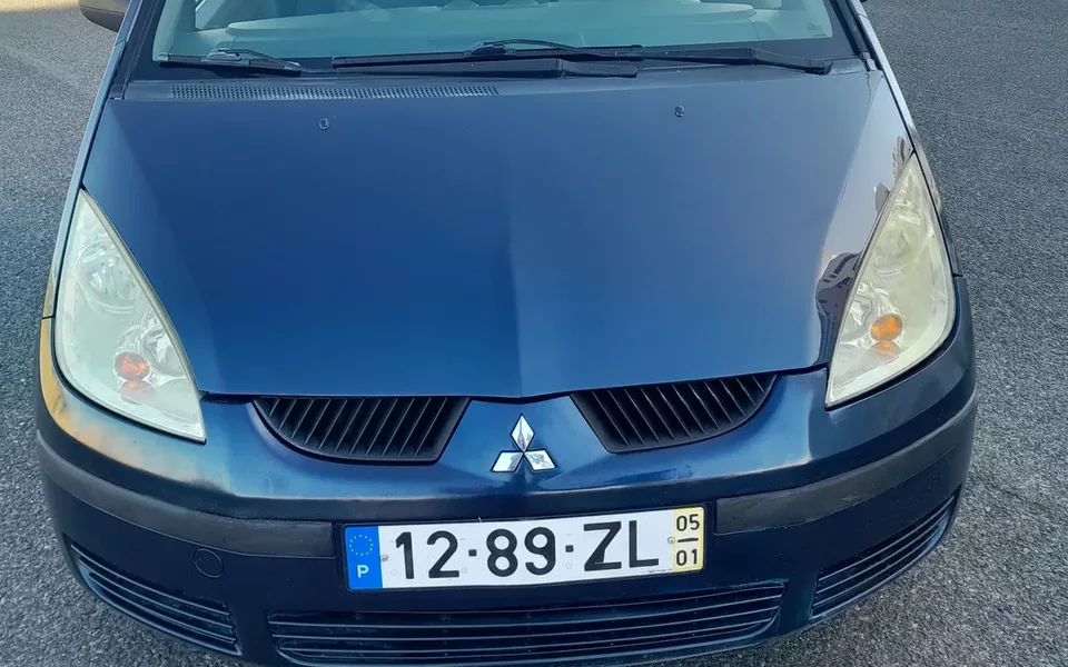 Mitsubishi Colt 1.1 Inform RCD