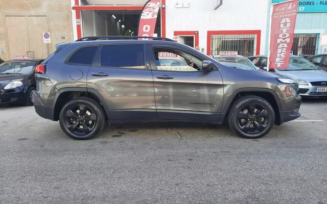 JEEP Cherokee Cherokee 2.2 Multijet Night Eagle III 4x4 ADI Aut. 136kw
