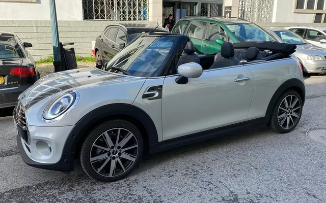 MINI Cabrio Cooper Premium Sidewalk Special Edition Auto