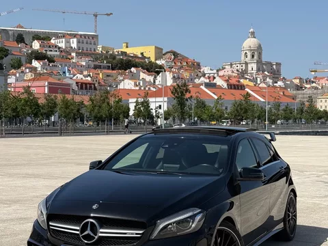 Mercedes-Benz A 45 AMG 4Matic Speedshift 7G-DCT