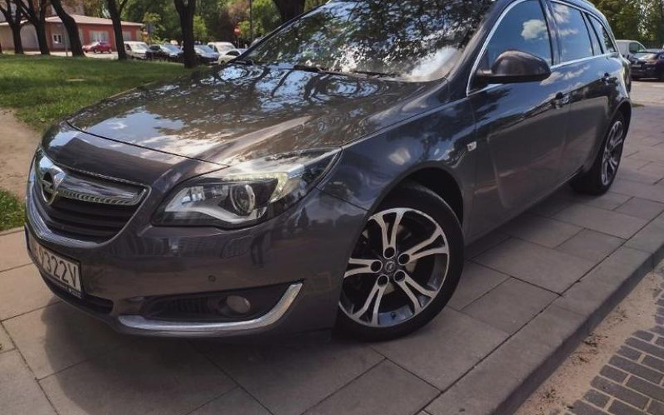 Opel INSIGNIA 2016