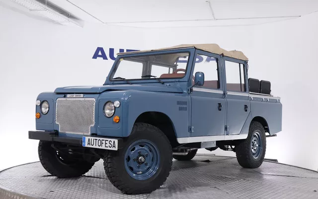 Land Rover Defender DEFENDER SANTANA 109 DIESEL 61CV 9 PLAZAS 4x4 4P RECIEN RESTAURADO # CUERO