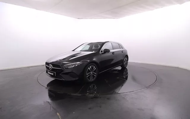 Mercedes-Benz Classe A - 200 Progressive Advanced Cx. Aut. / Vidros Escurecidos