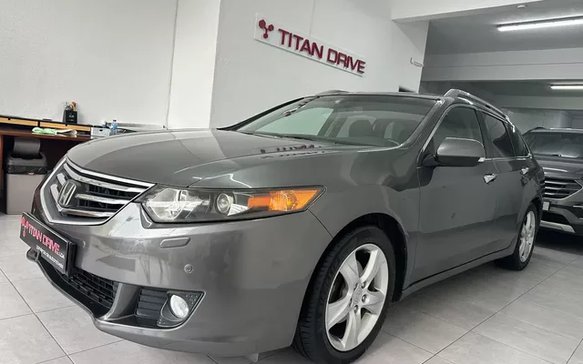 Honda Accord Tourer 2.2 i-DTEC Elegance