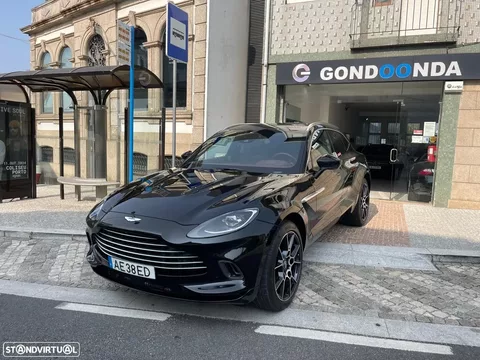 Aston Martin DBX