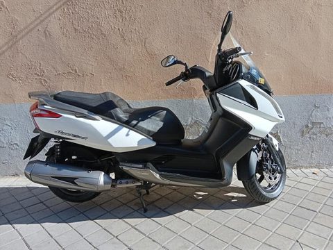 KIMCO SUPER DINH 300i