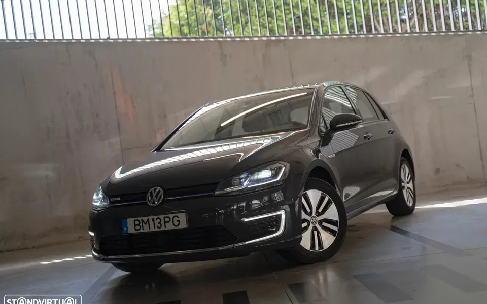 VW e-Golf AC/DC