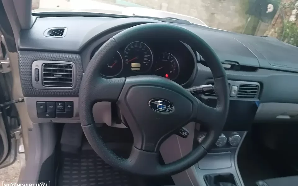 Subaru Forester 2.0 X