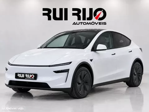 Tesla Model Y Long Range Tração Integral