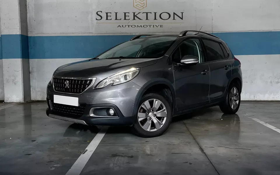 Peugeot 2008 1.2 PureTech Signature