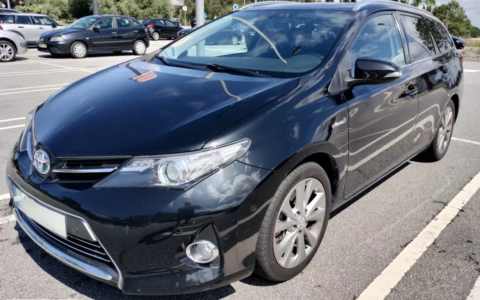 Toyota Auris Touring Sports 1.8 HSD Exclusive+Navi