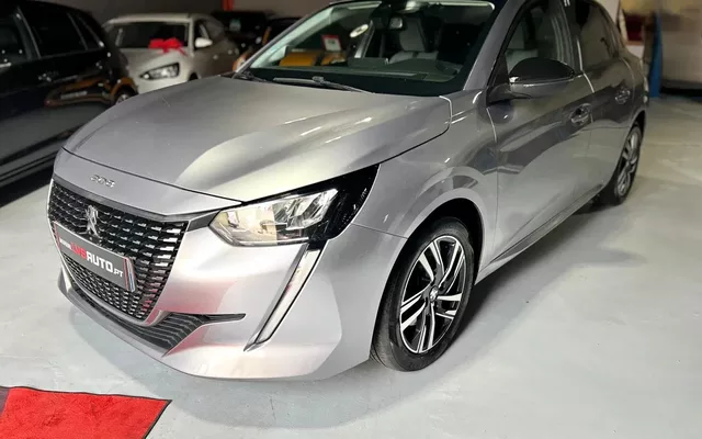 Peugeot 208 PureTech 100 Allure