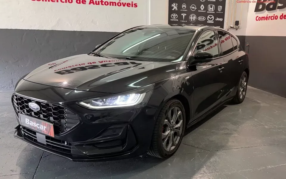 Ford Focus 1.0 EcoBoost MHEV ST-Line