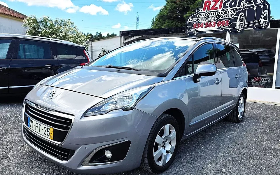 Peugeot 5008 1.6 BlueHDi Allure J17