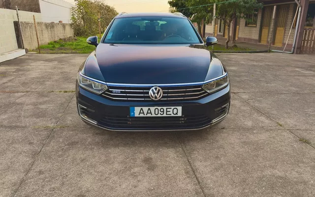 VW Passat Variant