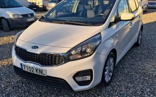 KIA Carens Carens 1.7CRDi VGT Eco-Dynamics Basic