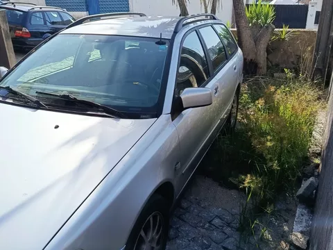 Volvo V40 1.9 D CR