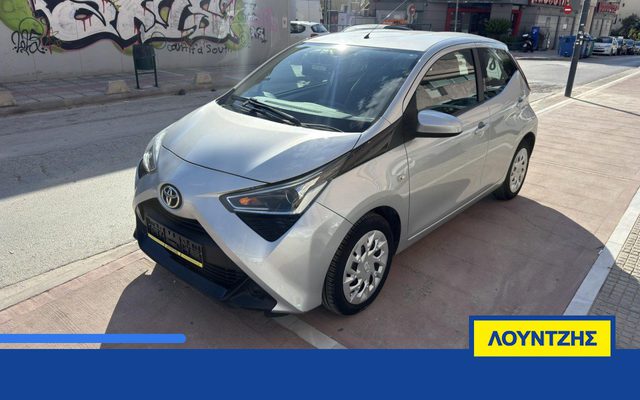 Toyota Aygo X-play MMT Ελληνικό