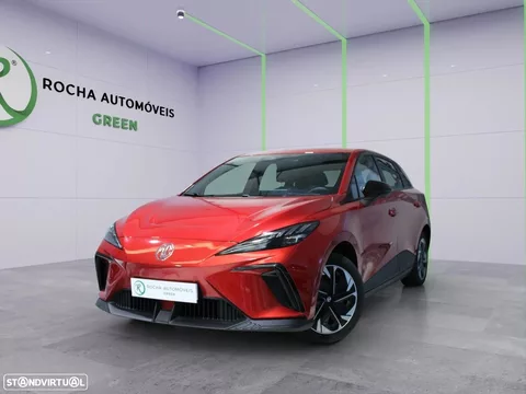MG MG4 64 kWh Luxury