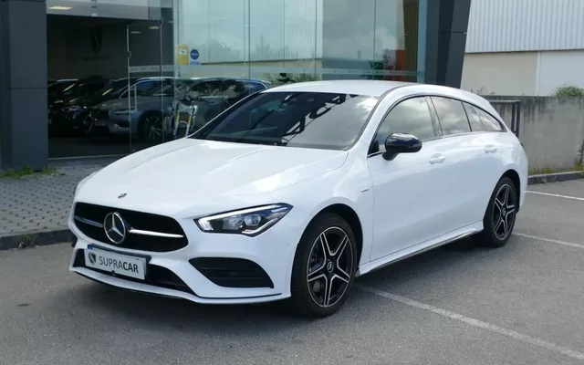 Mercedes-Benz CLA 250 e Shooting Brake AMG Line