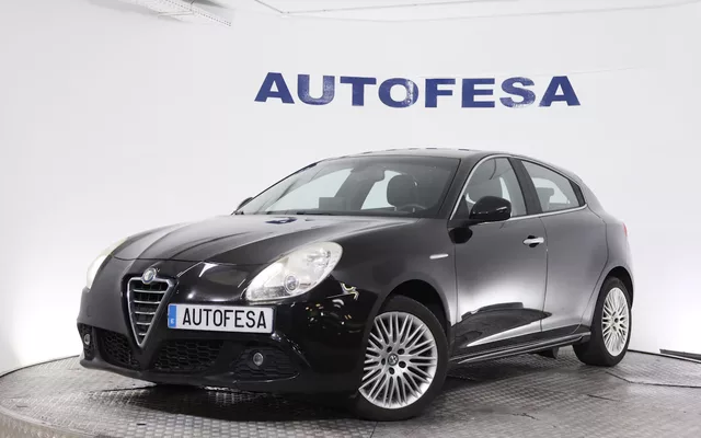 Alfa Romeo Giulietta 2.0 JTDM 140CV 5P # CUERO,PARKTRONIC