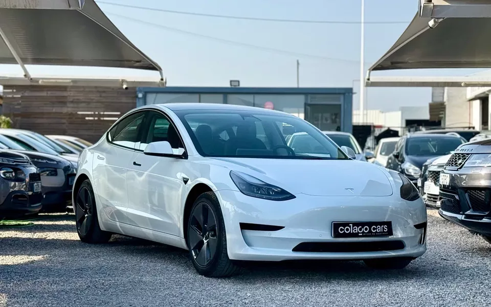 Tesla Model 3 Standard Range Plus RWD