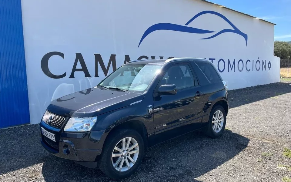 SUZUKI Grand Vitara Grand Vitara 1.9DDiS JX - 7690€ en Puebla de don rodrigo