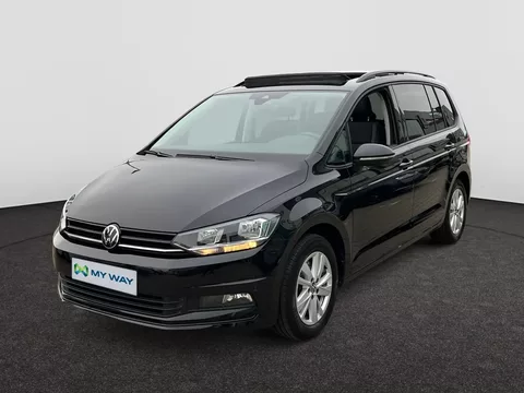 VOLKSWAGEN Touran 7 ZITPL. AUTOMAAT 150PK PANODAK CAMERA SENSOREN CARPLAY GPS