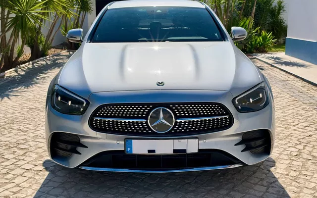 Mercedes-Benz E 300 de AMG Line