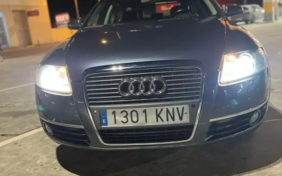 AUDI A6 A6 3.0TDI quattro 233