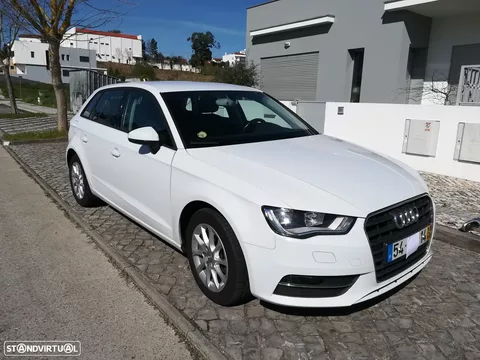 Audi A3 Sportback 1.6 TDI (clean diesel) Ambiente
