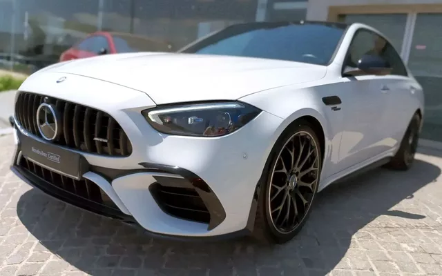 Mercedes-Benz C 63 AMG S E Performance 4Matic