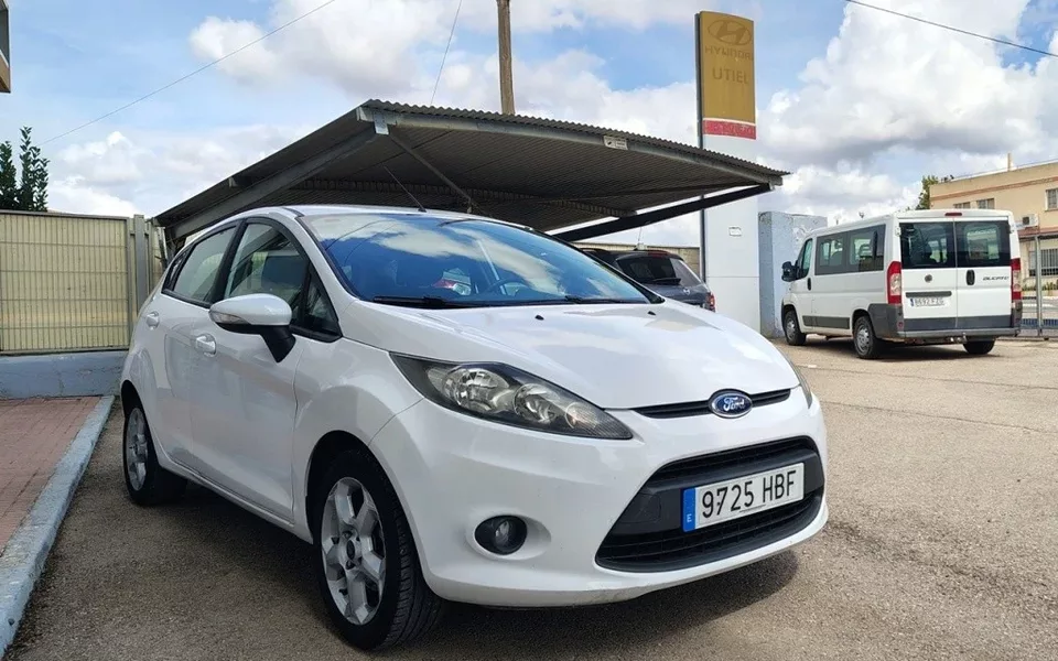 FORD Fiesta Fiesta 1.4 Trend - 6900€ en Utiel