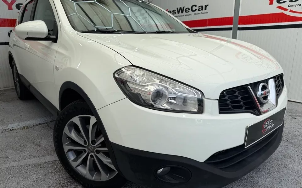 NISSAN Qashqai Q+2 2.0dCi Tekna Premium 4x2 18´´