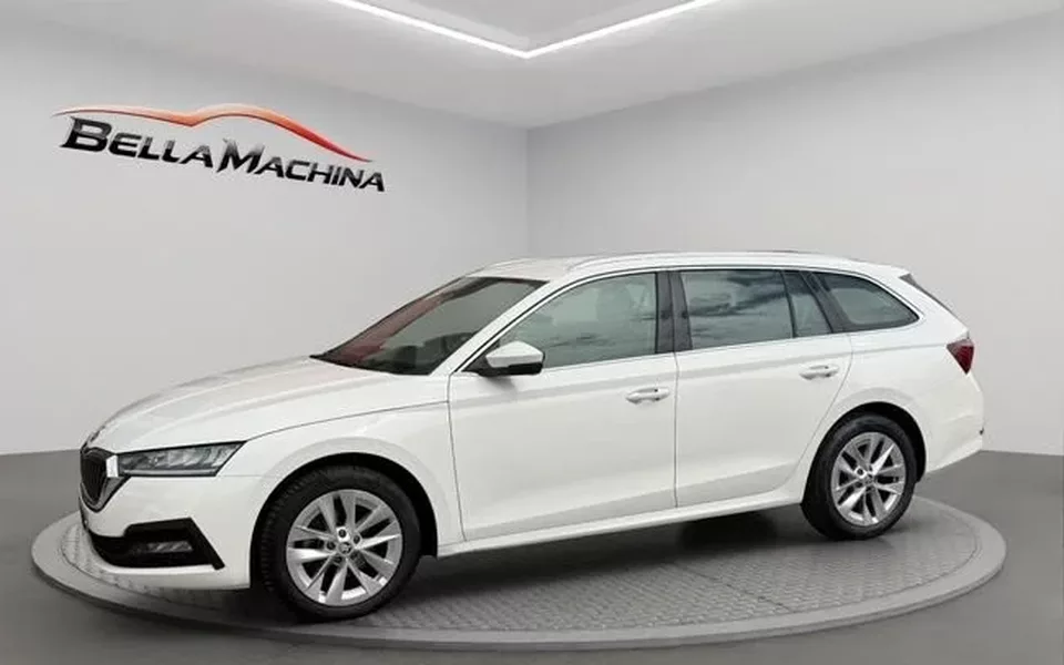 SKODA Octavia Octavia Combi 2.0TDI Style DSG 110kW