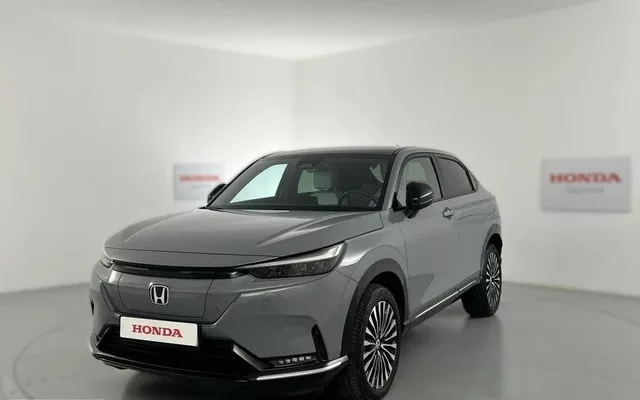 Honda e-Ny1 Advance-Pack