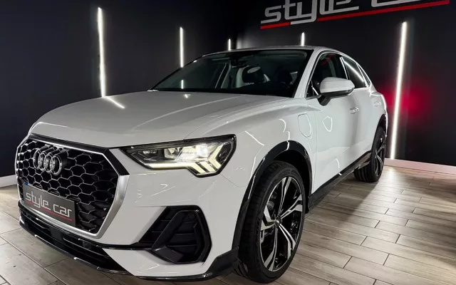 AUDI Q3 Q3 Sportback 45 TFSIe Advanced S-tronic