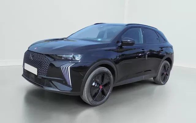 DS DS 7 BlueHDi 130 EAT8 Performance Line Zéro km immatriculé