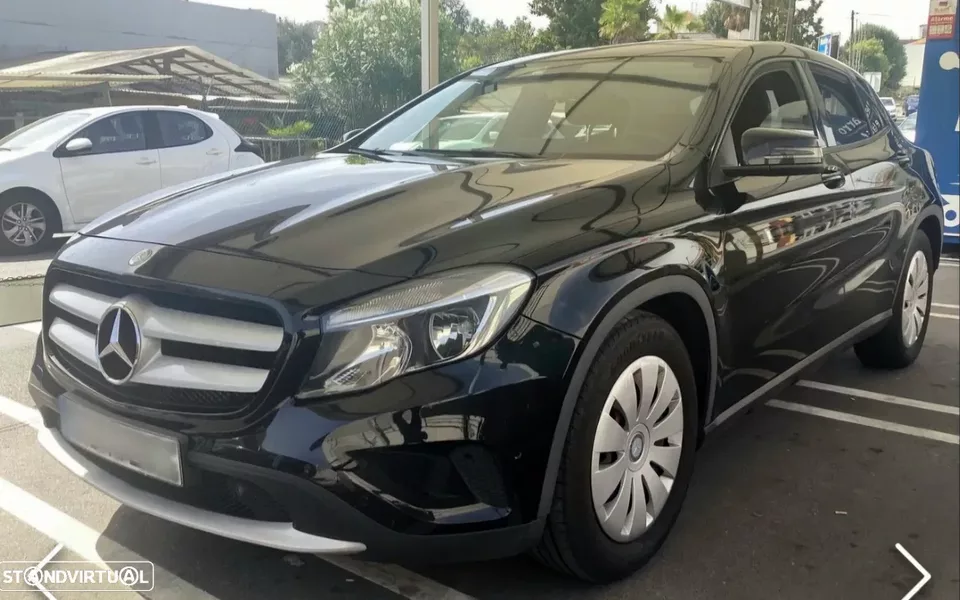 Mercedes-Benz GLA 180 d