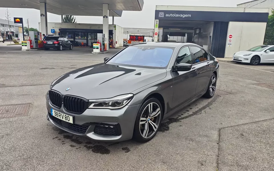 BMW 740 d xDrive Pack M