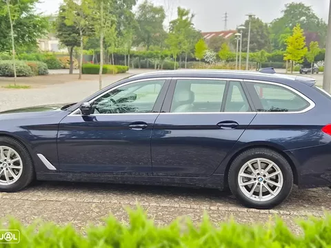 BMW 520 d xDrive Line Luxury Auto