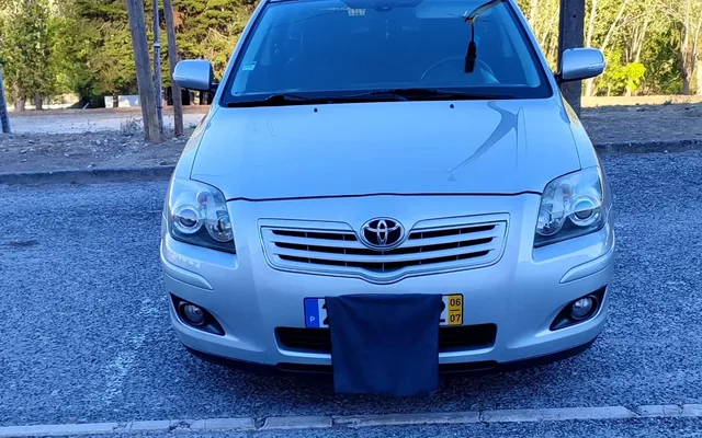 Toyota Avensis SW 2.0 D-4D Sol